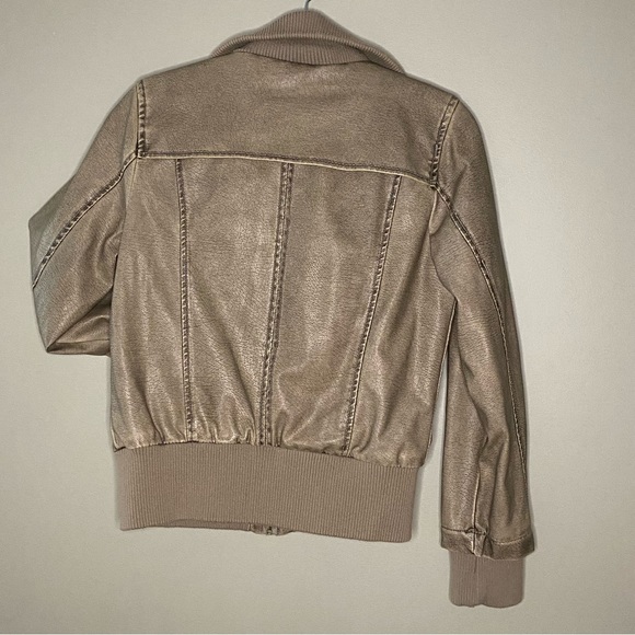 Leather Jacket: Medium: Beige / Light Brown: Great Condition - Picture 3 of 3
